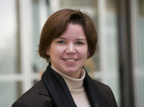 Dr. Nicole  Hollenbach-Biele