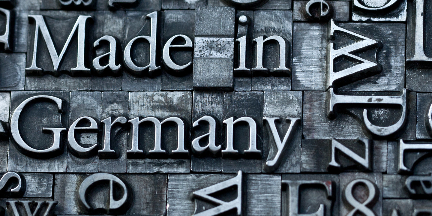 Aus Bleilettern ist das Wort "Made in Germany" gesetzt