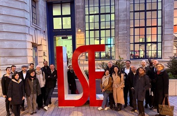 People in front of a building (Open European Dialogue&rsquo;s Policy Mission London Residency Week