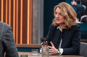 Daniela Schwarzer at Caren Miosga-Talkshow