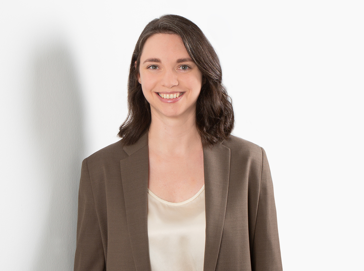 Dr. Christina-Marie Juen