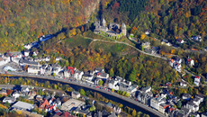 Altena_Burg_20051030.jpg(© Dr.G.Schmitz / Wikimedia Commons - CC BY-SA 3.0, https://creativecommons.org/licenses/by-sa/3.0/deed.de))