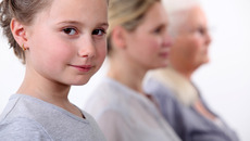 Foto für Rentenstudie, Programm Wirksame Bildungsinvestitionen; Foto für Pressemeldung vom 17.01.2014: Fehler im System: Familien in Rentenversicherung benachteiligt. Studie der Bertelsmann Stiftung: Jedes Kind bringt der Rentenkasse einen Überschuss v(© auremar / Shutterstock Images)