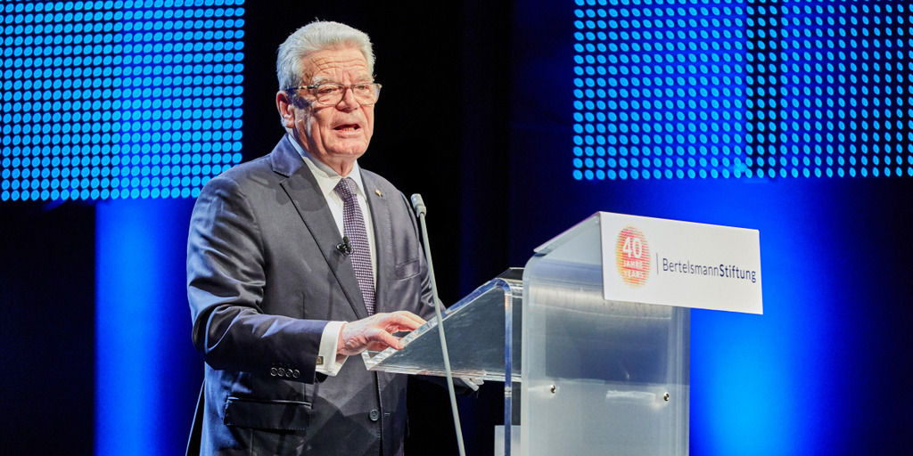 Joachim Gauck gives a speech at the anniversary celebration of the Bertelsmann Stiftung.