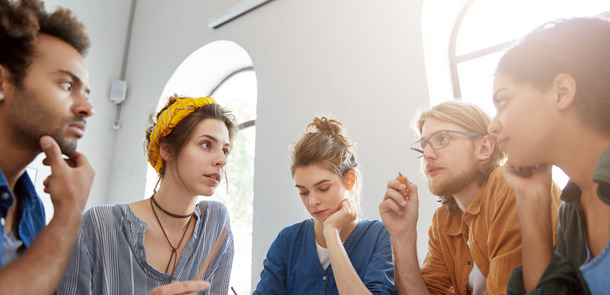 AdobeStock_162762922_KONZERN_ST-ZZ.jpeg(© © Wayhome Studio - stock.adobe.com)