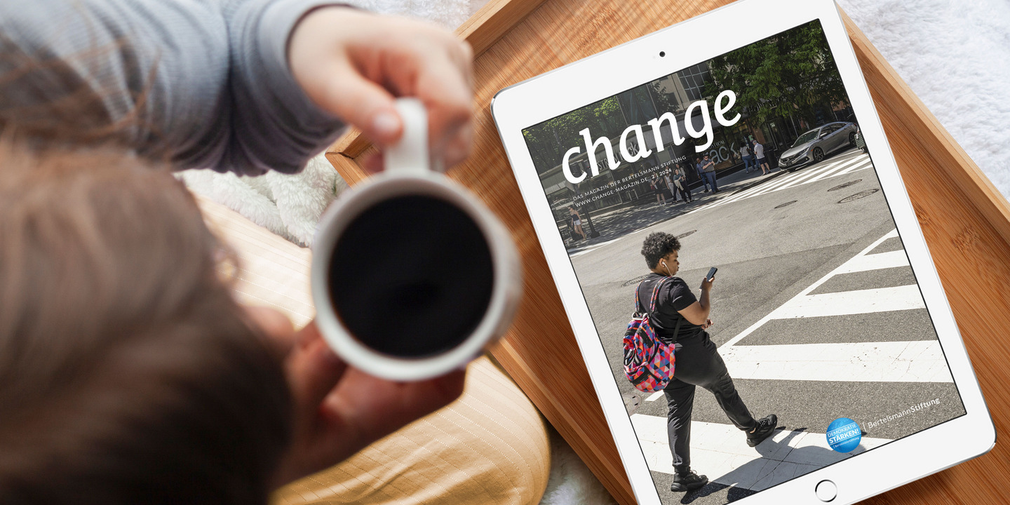 Tablet mit Cover vom change Magazin