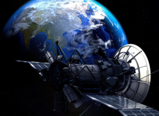 Weltkugel im All mit Satellite