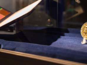 Friedensnobelpreis_8743508183_b38c54af6d_o.jpg(© European Union 2013 - European Parliament / Flickr; CC BY-NC-ND 2.0, https://creativecommons.org/licenses/by-nc-nd/2.0/)