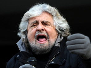 121167_Beppe_Grillo_-_Trento_2012_02.JPG(© Niccolò Caranti / Wikimedia Commons © CC BY-SA 3.0 - http://creativecommons.org/licenses/by-sa/3.0/deed.en)