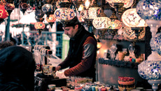 bazaar-1853361.jpg(© Pexels / pixabay.com - Public Domain)