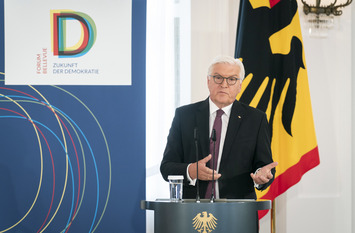 Bundespräsident Steinmeier "Forum Bellevue zur Zukunft der Demokratie"