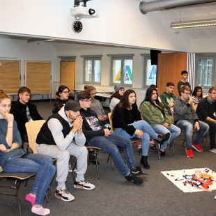 1. Treffen: Arbeitsphase im Plenum