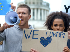 AdobeStock_297805661_KONZERN_ST-EZ.jpg(© © motortion - stock.adobe.com)