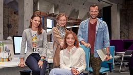 Gruppenbild mit jungen Menschen