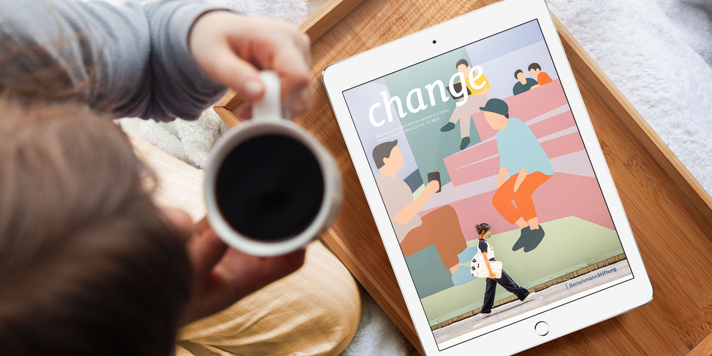 Tablet mit Cover vom change Magazin