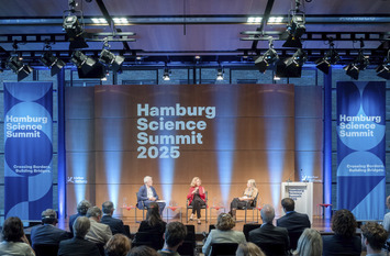 Hamburg Sience Summit with Daniela Schwarzer