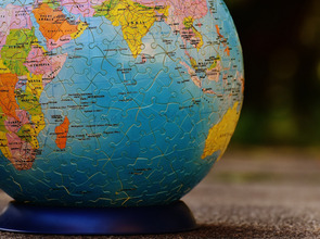 puzzle-ball-1728983.jpg(© Alexas_Fotos / Pixabay - CC0, Public Domain)