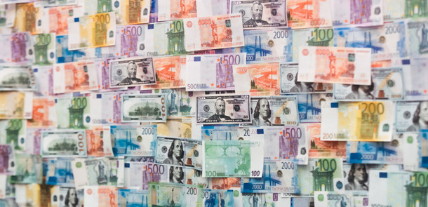 Geldscheine verschiedener Nationen hängen an einer WandGeldscheine verschiedener Nationen hängen an einer WandGeldscheine verschiedener Nationen hängen an einer WandGeldscheine verschiedener Nationen hängen an einer WandGeldscheine verschiedener Nationen hängen an einer WandGeldscheine verschiedener Nationen hängen an einer WandGeldscheine verschiedener Nationen hängen an einer WandGeldscheine verschiedener Nationen hängen an einer WandGeldscheine verschiedener Nationen hängen an einer Wand