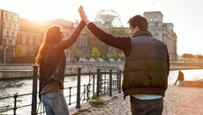 GettyImages-620923093_bear.jpg_ST_NW(© Getty Images/Westend61)