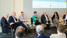 (© © Sebastian Pfütze)