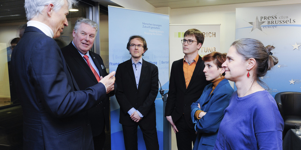 Teilnehmer:innen der Veranstaltung "Super-charging regional development" am 18. März 2025 in Brüssel