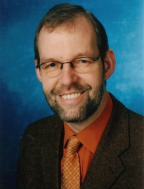 Schwarz-weißes Portraitfoto Hans Wietert-Wehkamp