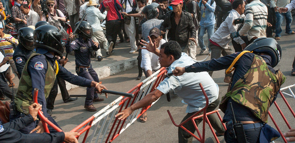 Proteste-Kambodscha_1240px.jpg(© Luc Forsyth / Flickr - CC BY-NC 2.0, https://creativecommons.org/licenses/by-nc/2.0/)