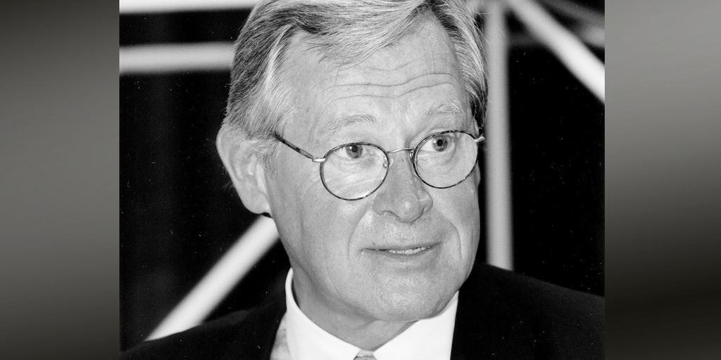 Theo Sommer, ehemaliger Chefredakteur und Herausgeber der Wochenzeitung Die Zeit und ehemaliges Mitglied des Beirats der Bertelsmann Stiftung.