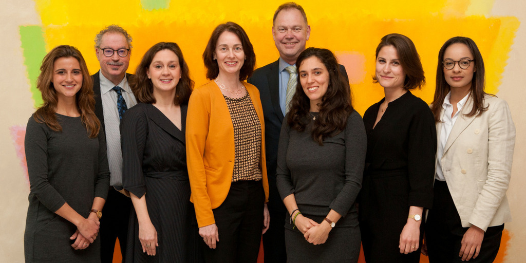 Gruppenbild von Bundesjustizministerin Katarina Barley, den übrigen Podiumsteilnehmerinnen sowie Aart De Geus, Vorstandsvorsitzender der Bertelsmann Stiftung, und Christian Kastrop, Direktor des Programms "Europas Zukunft" der Bertelsmann Stiftung.