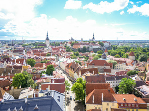 Pixabay_tallinn-2112816.jpg_ST-LK(© sayama / pixabay.com - CC0, Public Domain, https://creativecommons.org/publicdomain/zero/1.0/deed.de)
