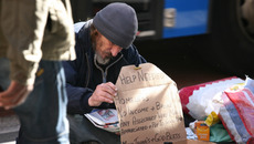 Obdachloser_4047290997_fec76b8701_o.jpg(© Alex Proimos / Flickr - CC BY-NC 2.0, https://creativecommons.org/licenses/by-nc/2.0/)