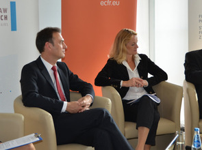 Diskussion_Ostpolitik_DSC_2218_fuerWeb.jpg(© Magdalena Przedmojska / Stiftung für deutsch-polnische Zusammenarbeit)