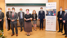 Pressefoto-GIZ-klein.jpg(© © Universitätsklinikum Bonn (UKB)/R. Müller)