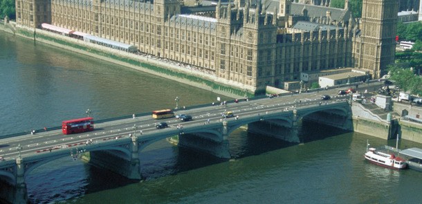 European cities 1 IS701-143.jpg MPL(© Image Source)