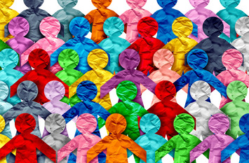 Viele bunte gefaltete Männchen sind auf dem Bild zu sehen.