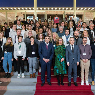 Foto aller Bürger gemeinsam mit Heiko Maas und der bulgarischen Außenministerin