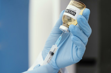 syringe with corona vaccine