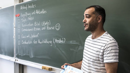 Kursteilnehmer des Programms Lehrkräfte Plus von der Universität Bielefeld.