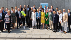 Salzburger_Trilogue_MOZARTEUM_DSC2786_Gruppe.jpg(© Bertelsmann Stiftung)