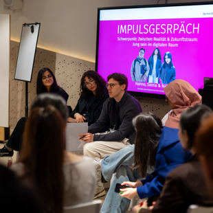  Veranstaltung: Youth Empowerment HUB in Berlin. Fotos für unsere Projektseite Junge Menschen und Gesellschaft .   © Soraya Justus