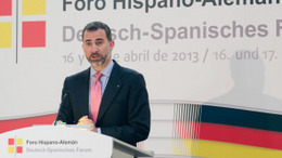 König Felipe hält eine Rede beim Deutsch-Spanischen Forum in Berlin