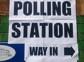 17195104557_8350542631_o.jpg(© Descrier / Flickr - CC BY 2.0, https://creativecommons.org/licenses/by/2.0/)