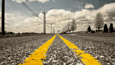 road-166543_1280.jpg_ST-LK(© 44833 / pixabay.com - CC0, Public Domain, https://creativecommons.org/publicdomain/zero/1.0/deed.de)