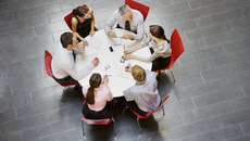 Time for Business  4267148.jpg(© Ojo Images/F1online)