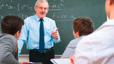 Shutterstock / Alexander Raths