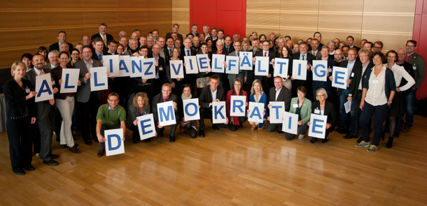 AllianzAllianzAllianz