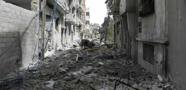 Zerstörter Straßenzug in Homs, SyrienZerstörter Straßenzug in Homs, SyrienZerstörter Straßenzug in Homs, Syrien