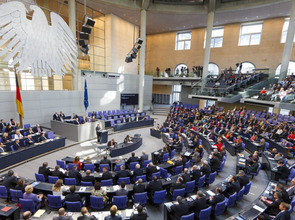 3281166_zugeschnitten.jpg(© Deutscher Bundestag / Thomas Trutschel/photothek.net)
