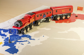 Toy training connecting Europe and China