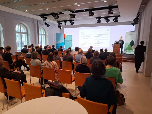 2025 10 28_Jahresforum_Zivilgesellschaftsdaten_100320(© © Mario Wiedemann)